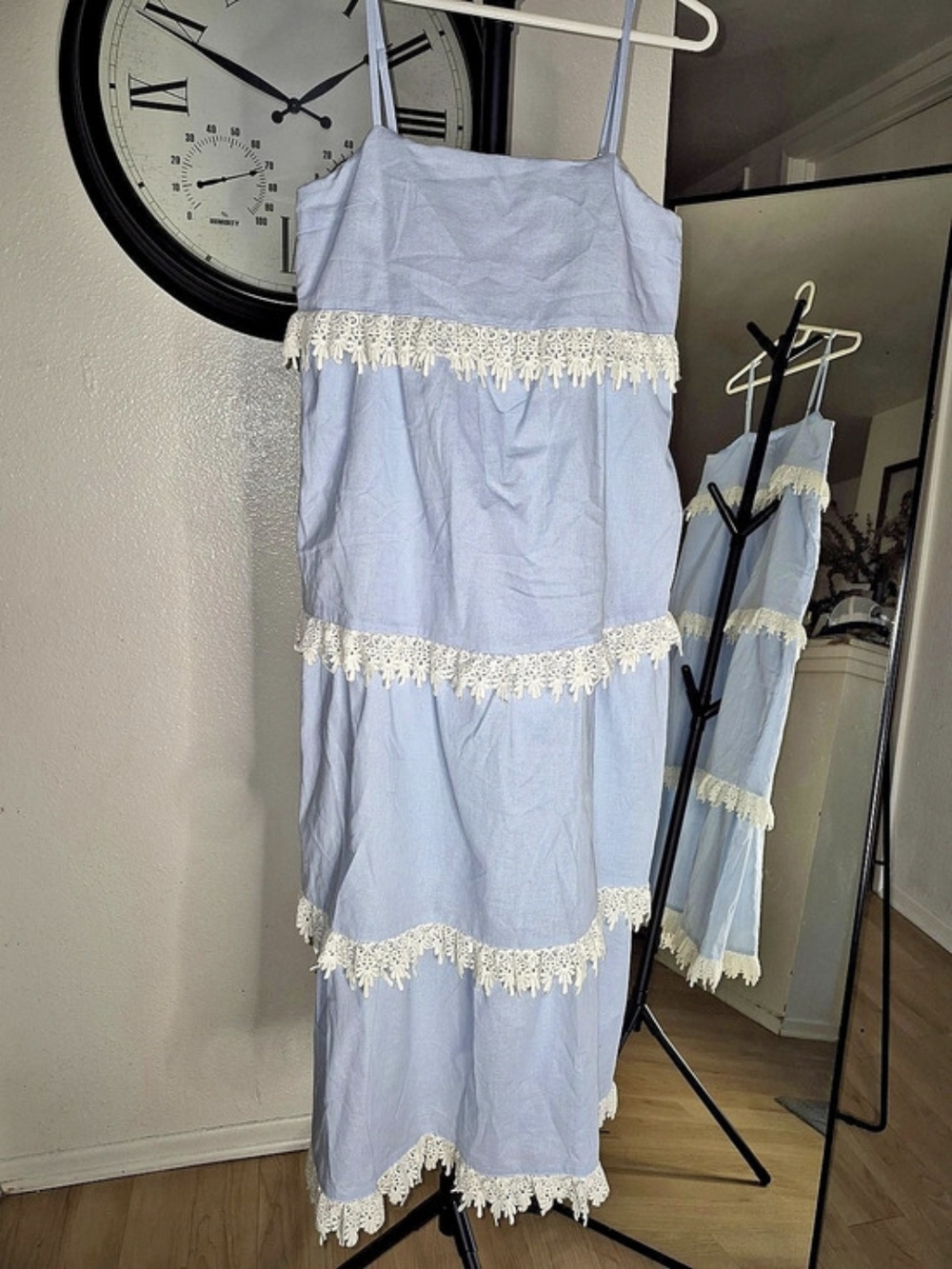 Able Lace Trim Maxi Dress in Blue & Cream Size Small Like New